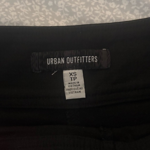 URBAN OUTFITTERS BLACK Y2K SKORT - Picture 3 of 5